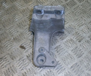 Bmw f20 f30 f32 2. 0d кронштейн двигателя 6788611 6788612, фото