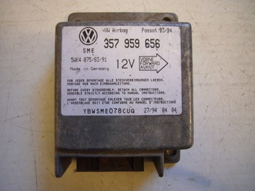 896/7 СЕНСОР ПОДУШЕК VW PASSAT B3 B4 357959656