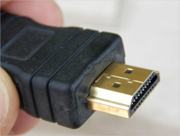 Универсальный переходник HDMI-HDMI