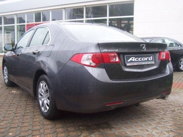 HONDA ACCORD VIII SZYBA TYŁ SEDAN TYLNA HONDMAR