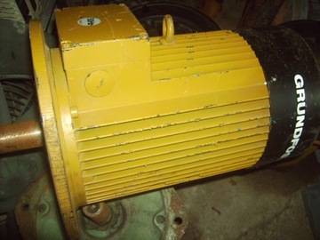 silnik elektryczny 7,5 kw 2990 obr grundfos 5,5 3