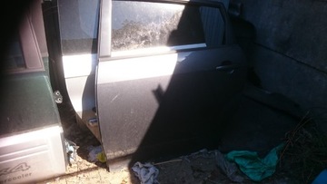 Toyota Corolla Verso 04-09r. drzwi lewe tył tylne