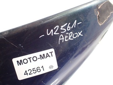 Корпус обтекателя переднего фонаря Yamaha Aerox 50