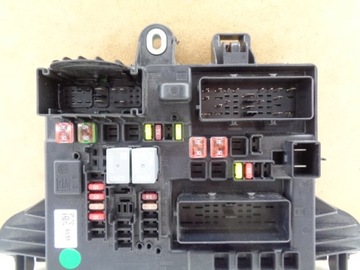 фото ориг. №3, Opel insignia block fuse box 2273777