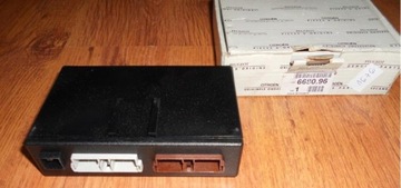 МОДУЛЬ КАССЕТНОГО КОНТРОЛЛЕРА СИГНАЛИЗАЦИИ PEUGEOT 406 668096