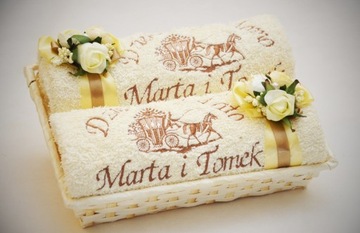 Полотенца с вашей вышивкой.Спасибо родителям.