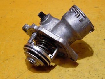 OBUDOWA TERMOSTATU MERCEDES W203 3.0B A2722000115