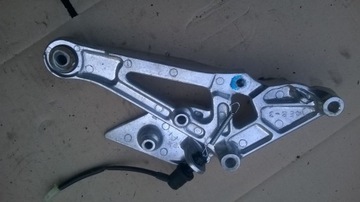 YAMAHA XJ 600 SET KIEROWCY MOCOWANIE PODNOŻEK PRZÓ