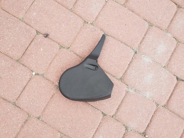 Obudowa osłona fotela Opel Astra K V 13485327