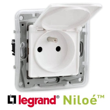 LEGRAND NILOE Розетка с клапаном, белый 764561