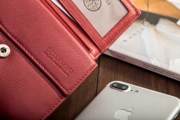 КОЖАНЫЙ КОШЕЛЕК ЖЕНСКИЙ Betlewski красный премиум RFID в подарочной упаковке