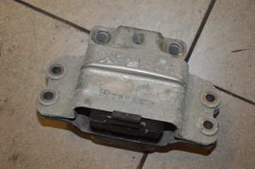 Audi A3 8P Lift Łapa Silnika 1.8TFSi 1K0199555N