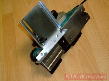 Рубанок MAKITA KP0810C 1050Вт 82мм