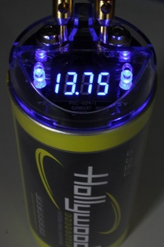 Hollywood HCM-6 HDFT - конденсатор 6Ф, вольтметр