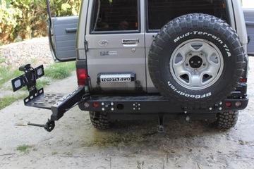 DRŽÁKY KANYSTRU TOYOTA LAND CRUISER HZJ71