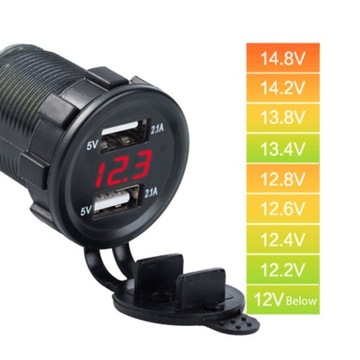 ŁADOWARKA SAMOCHODOWA USB 4.2A Z WOLTOMIERZEM RED