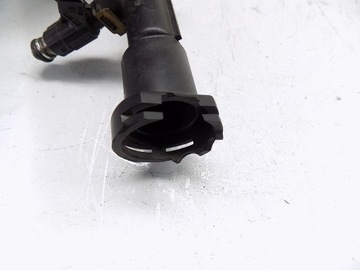 РЕЙКА ВПРЫСКА VW POLO GOLF 1.4 8V 0280151058