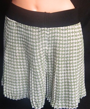 PLISOWANE SPODENKI ROZ 36/38