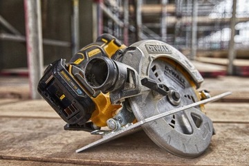 DEWALT DCE040 Tool Connect крышка аккумуляторного отсека