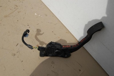 Педаль газа ford kuga mk2 2014 автоматическая коробка передач фото №1