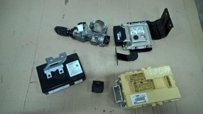 Hyundai i20 1.2 lift набір стартовий 39101-03700 фото №1