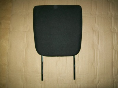 Toyota corolla verso 04-08 подголовник iii ряд фото №1