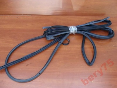 Mitsubishi grandis 07r прокладка дверь задняя левая фото №1