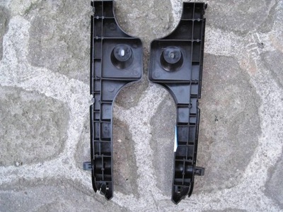 Mazda 2 mazda2 ii 03-07 напрямна кронштейн задня задній фото №1