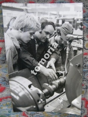 PRL Warszawa Technikum samochodowe 1979 prasowa