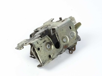 Mercedes w638 замок дверь правый перед a6387200335 фото №1