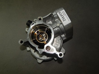 Vw scirocco насос вакуум 06l145100b фото №1