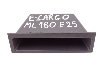 Iveco eurocargo 02-15 бардачок полка карман фото №1