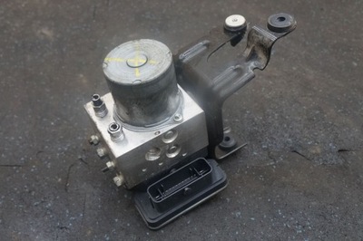 Насос abs jaguar f-type 5.0 фото №1