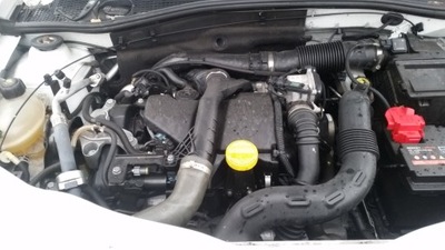 Привідний вал ліва dacia duster lift 14- 1.5 dci фото №1