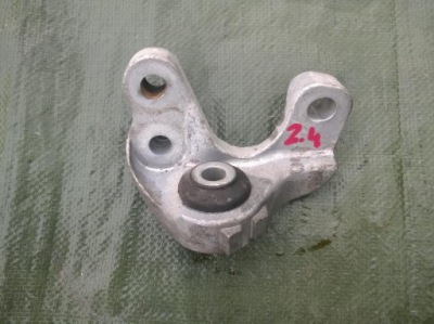 Jeep cherokee kl кронштейн кронштейн кронштейн 2.4 ben. фото №1