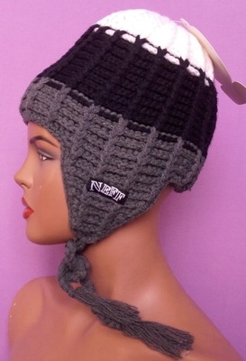 NAFF CZAPKA DAMSKA Z NAUSZNIKAMI