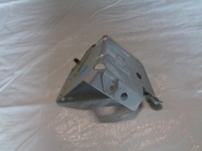 Espace v кронштейн кронштейн лонжерон 620426615r фото №1