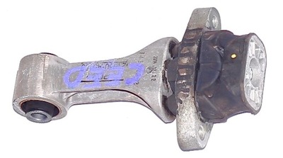 Kia cee'd 2 ii кронштейн подушка коробки 1.0 фото №1