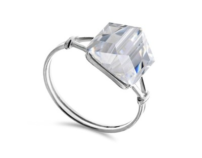 SREBRNY PIERŚCIONEK Z KAMIENIEM SWAROVSKI 925 r.19