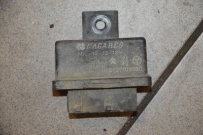 Citroen berlingo i реле насоса 9627109680 фото №1