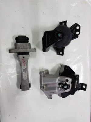 Подушка коробки hyundai tucson ii 1.7 crdi 15-19 фото №1