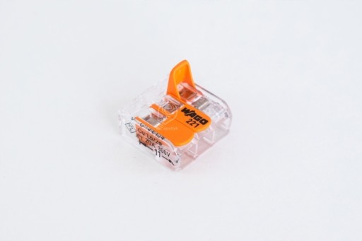 25x БЫСТРОСОЕДИНИТЕЛЬ WAGO 221-413 3x0,14-4 РАЗЪЕМ