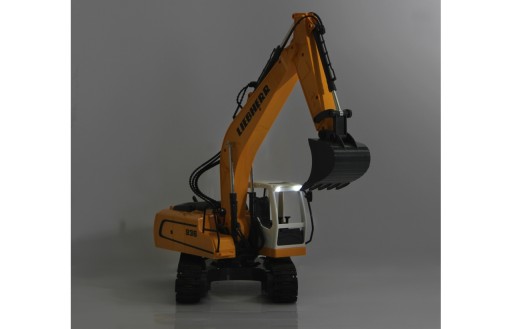 БОЛЬШОЙ ЭКСКАВАТОР LIEBHERR R936 С ГУСЕНИЧАМИ 50 СМ