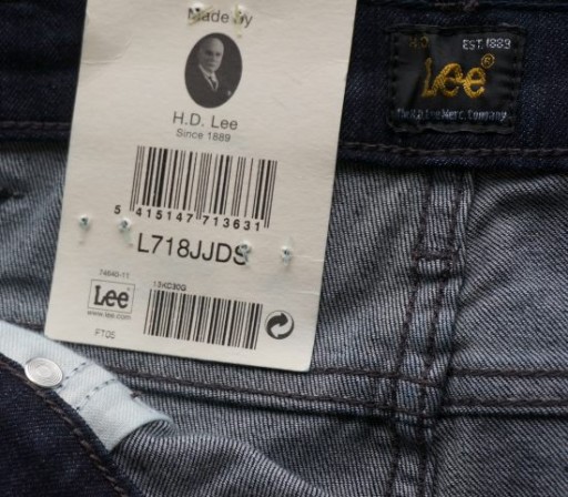 LEE CAIN jeansy rurki stretch EASY RINSE W30 L34