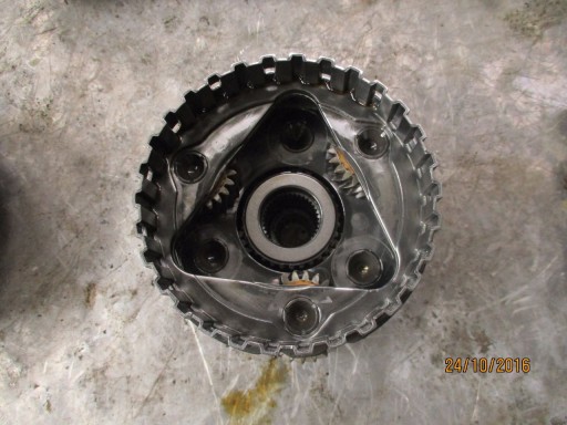 BMW E61 2.0D 177 Коробка передач 6HP-21 1071030023
