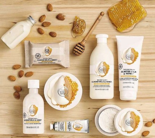 THE BODY SHOP Крем для рук «Миндальное молоко» КРЕМ ДЛЯ РУК «МИНДАЛЬНОЕ МОЛОКО И МЕД»