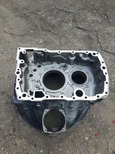 КРЫШКА КОРПУСА КОРОБКИ ПЕРЕДАЧ ZF 16S2521 ДО 16S