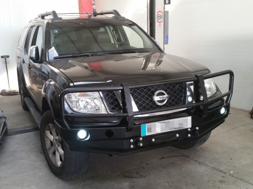 БАМПЕР ПЕРЕДНИЙ NISSAN NAVARA D40 СТАЛЬ