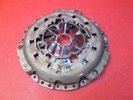 Нажимной диск сцепления Audi Seat 2.0 TDI TFSI 0B2141117A