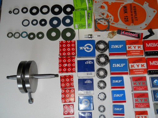 039 WAŁ Z BLACHAMI CYLINDER ŁOŻYSKA WSK 125 B3 B1